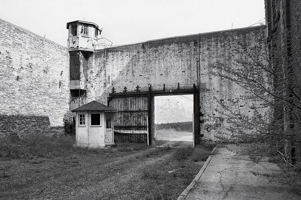 Entry gate into the old Ohio Penitentiary